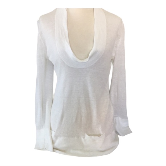 J. Crew Tops - 𝅺❤️J.CREW❤️LOW Cut-Long Sleeve top size (Small)